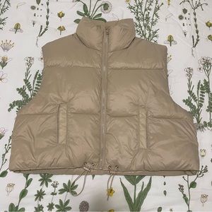 Beige Cropped Puffer Vest